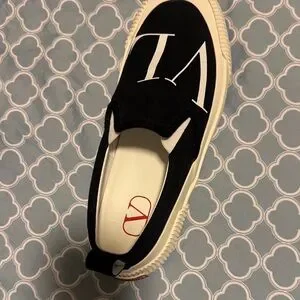 Valentino Garavani | Shoes | Valentino Garavani Navy  display picture 1